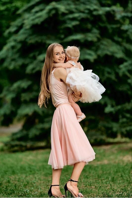 Фотограф Family Club Минск для семейной фотосессии и день рождения 250720 фото 13