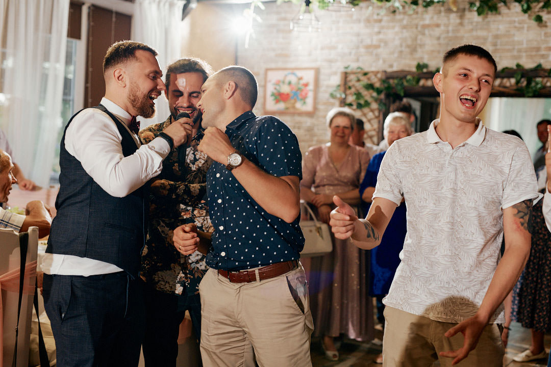 Свадебный фотограф Хойники в ресторане кафе Хуторок 060822 фото 37