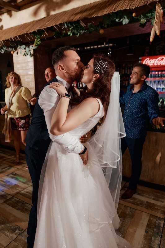 Свадебный фотограф Хойники в ресторане кафе Хуторок 060822 фото 39