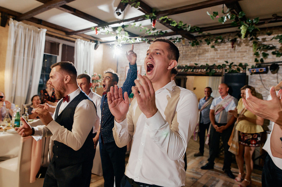 Свадебный фотограф Хойники в ресторане кафе Хуторок 060822 фото 43