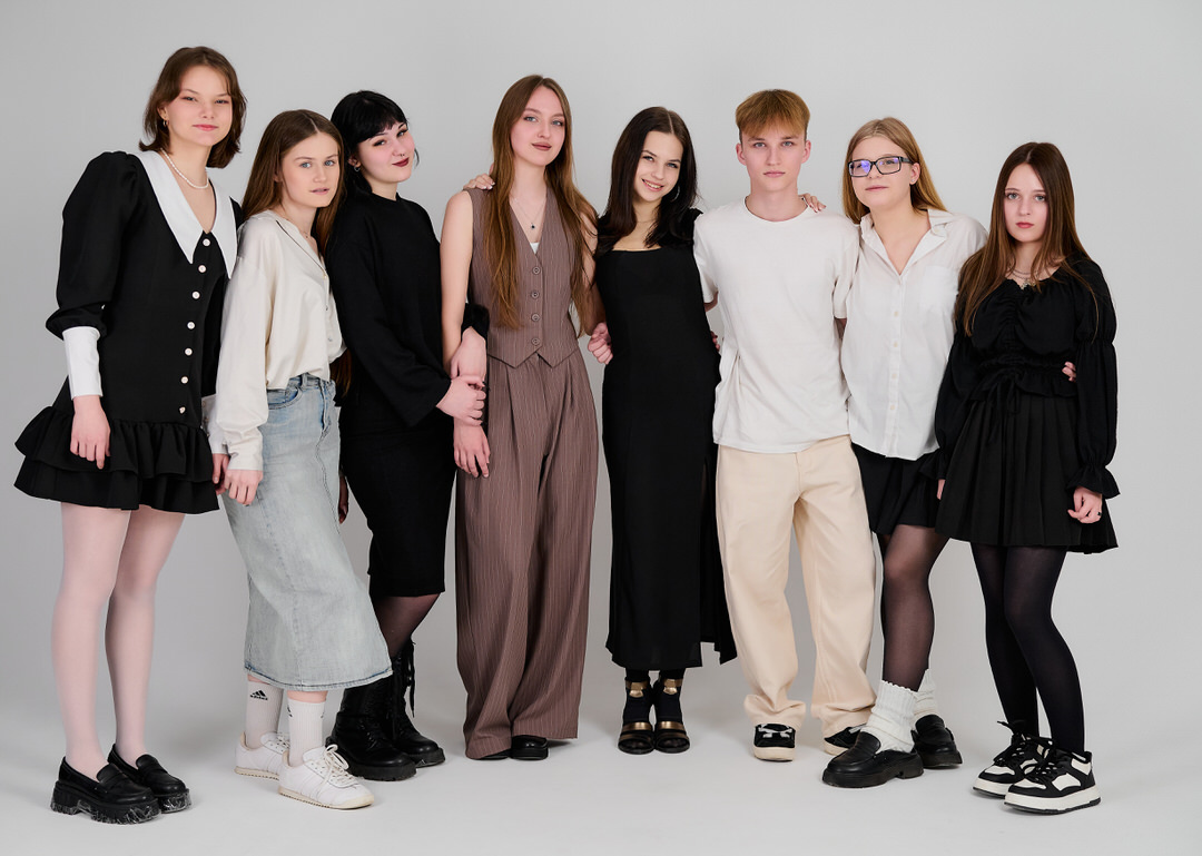 Фотограф на выпускной вечер и альбом 11 класс Мозырь Калинковичи фото 181